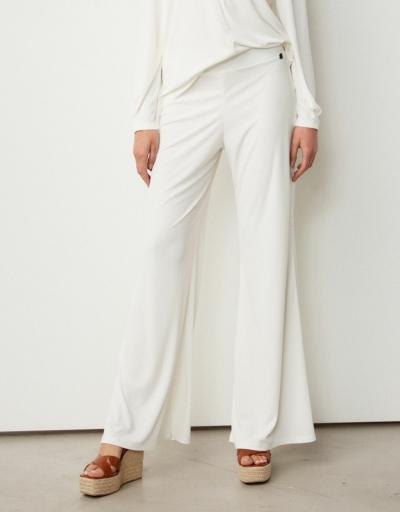 Pantalón canalé pierna ancha, tacto suave