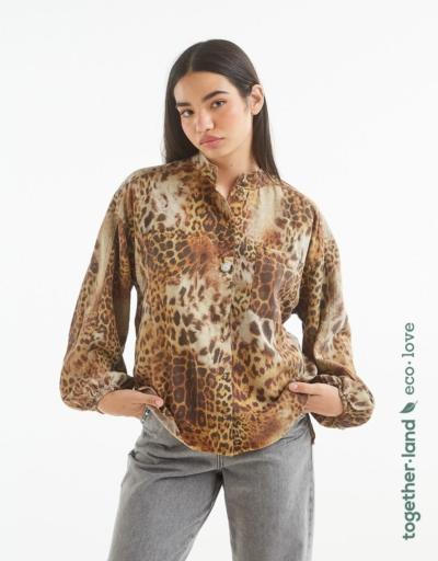 Camisa Sin Cuello Leopardo BSB