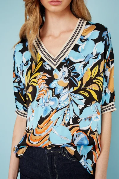 Camiseta Floral BSB