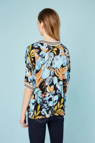 Camiseta Floral BSB