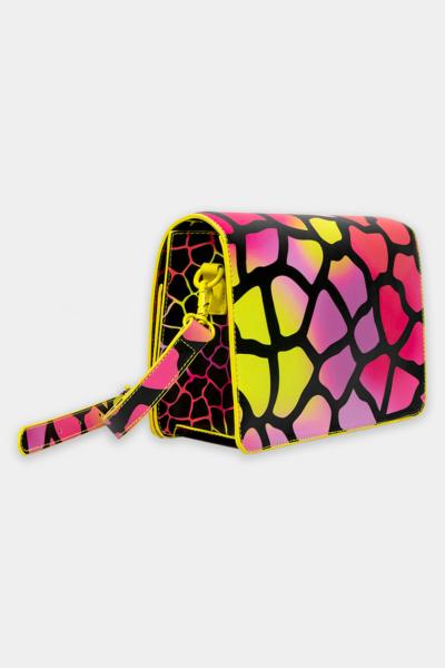 Bandolera - La Peligrosa Lolina
