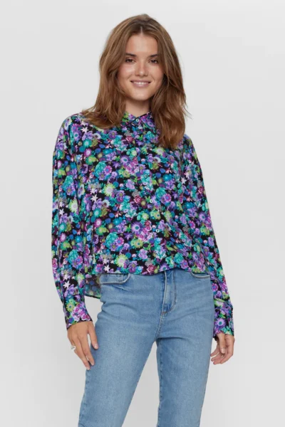 Camisa Crop Nuviola Numph