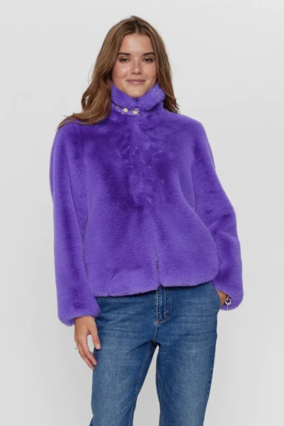 Chaqueta Nuwinda- Tillandsia Púrpura Numph