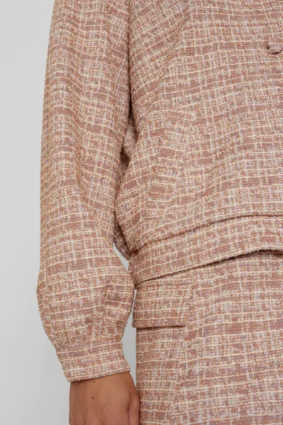 Blazer Nugrew Numph