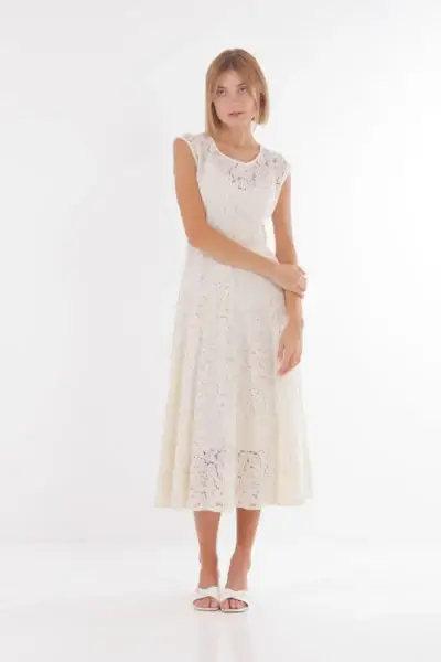 Vestido Midi Encaje Mimi Mua